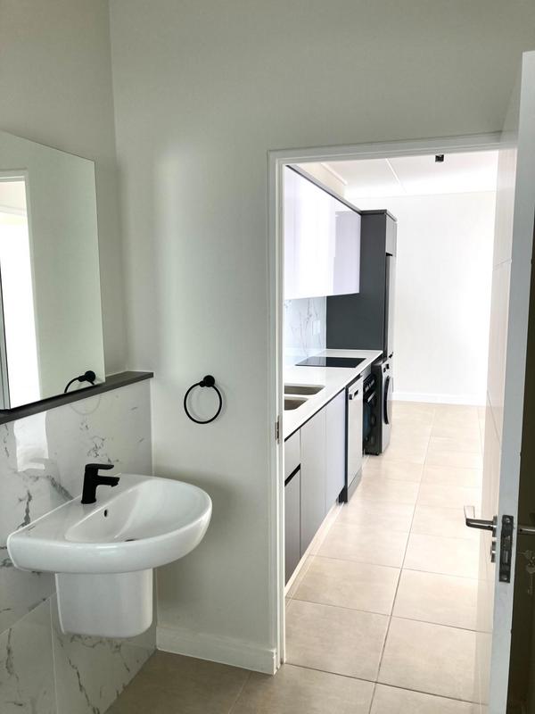 To Let 1 Bedroom Property for Rent in The Huntsman Western Cape